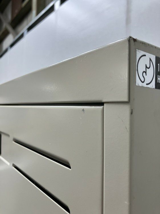 コクヨ3人用ロッカー 商品画像6