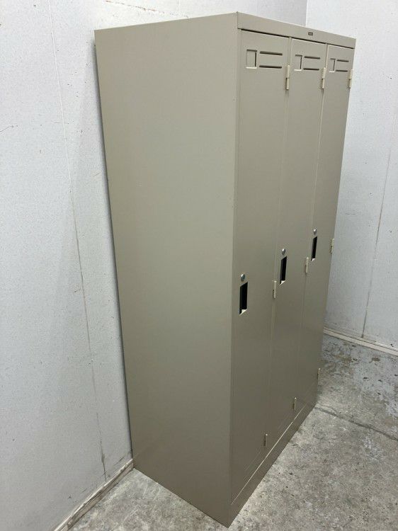 コクヨ3人用ロッカー 商品画像8