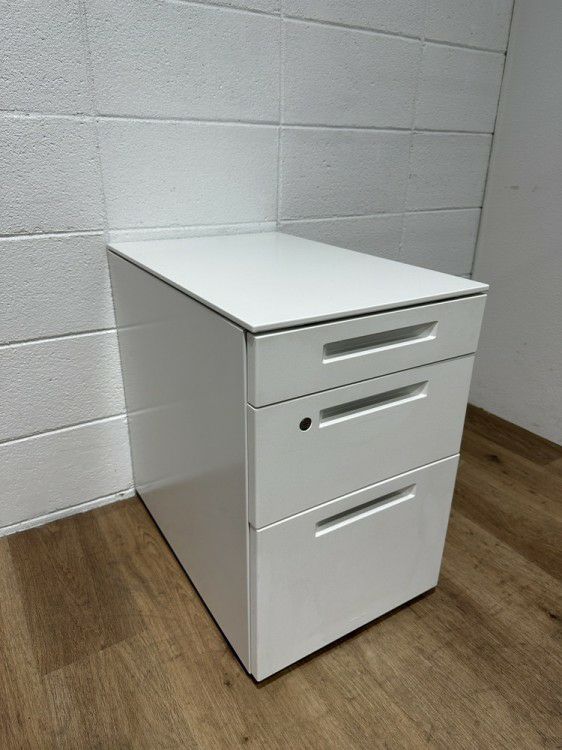 コクヨisシリーズ インワゴン 商品画像1