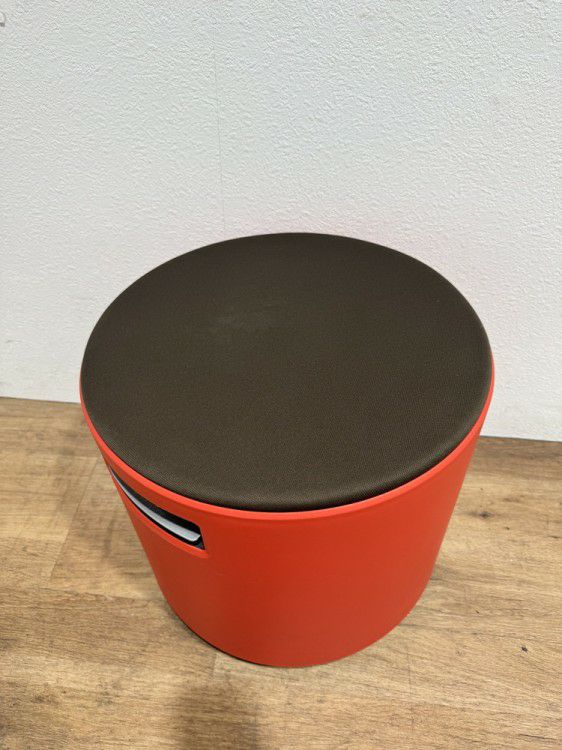 スチールケースターンストーンブイ シリーズ ターンストーンブイスツール 商品画像3