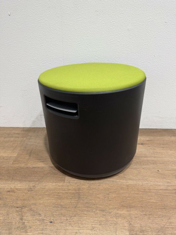 スチールケースターンストーンブイ シリーズ ターンストーンブイスツール 商品画像1