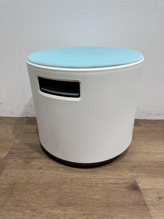 スチールケースターンストーンブイ シリーズ ターンストーンブイスツール 商品画像1