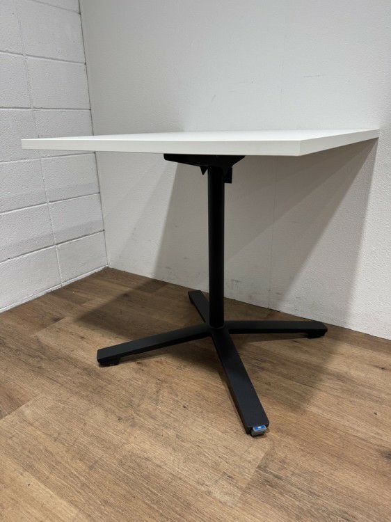 コクヨビエナ（VIENA）シリーズ 角テーブル 商品画像4