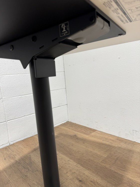 コクヨビエナ（VIENA）シリーズ 角テーブル 商品画像7