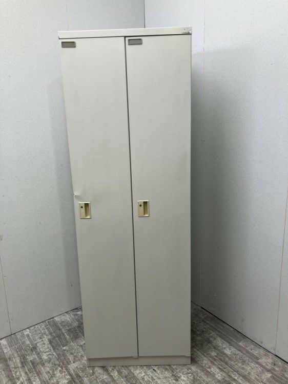 オカムラ2人用ロッカー 商品画像1