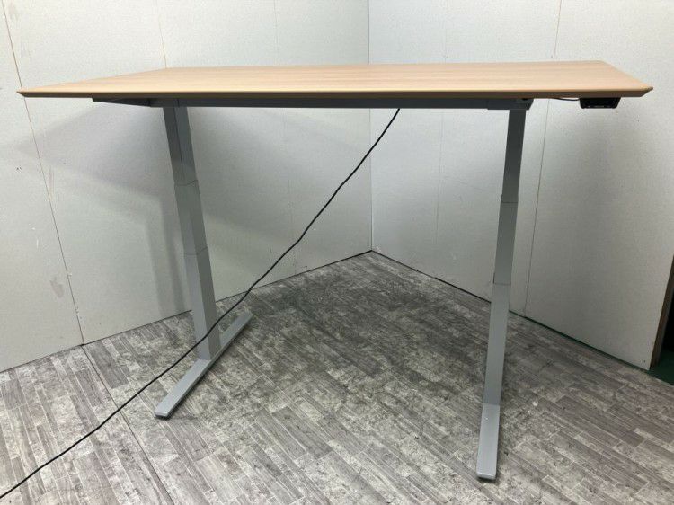 オカムラSwift(スイフト)シリーズ 電動昇降式1800ミーティングテーブル 商品画像3