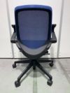 イトーキ肘付ノートチェア 商品画像4