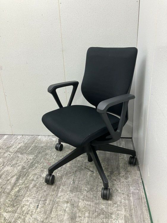 イトーキエピオス（EPIOS）チェア 固定肘付エピオスチェア 商品画像1