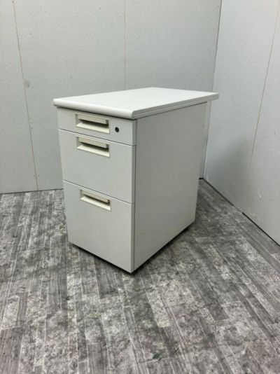 プラス3段脇机 商品画像1
