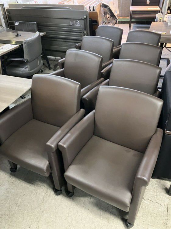 コクヨ応接会議チェア8脚セット 商品画像1