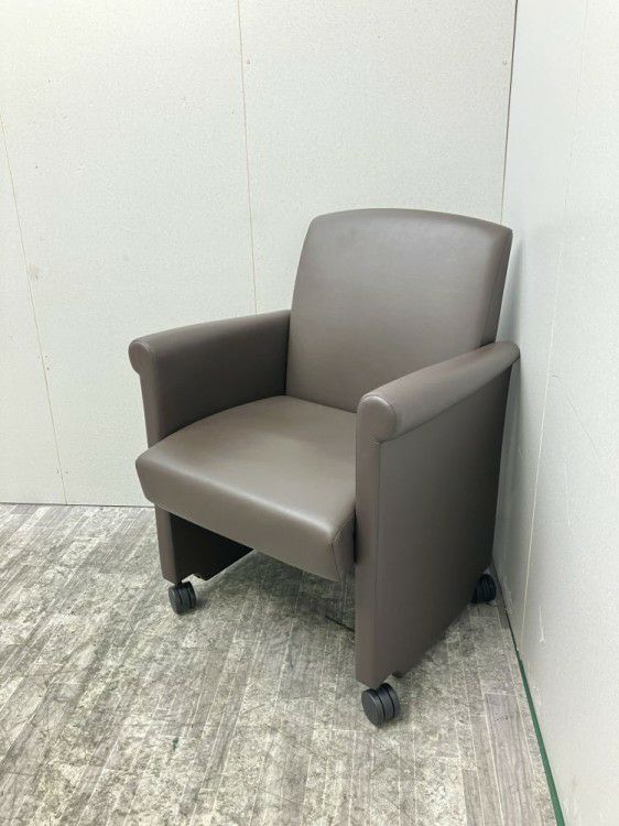 コクヨ応接会議チェア8脚セット 商品画像3