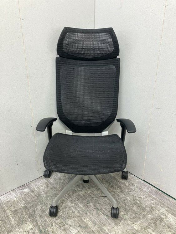 オカムラ可動肘付バロンチェア 商品画像2