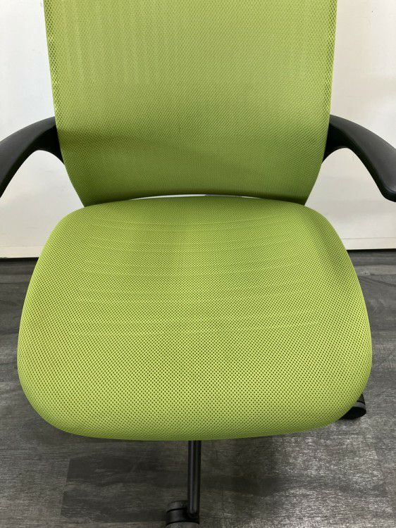 コクヨM4チェア 固定肘付M4チェア 商品画像8