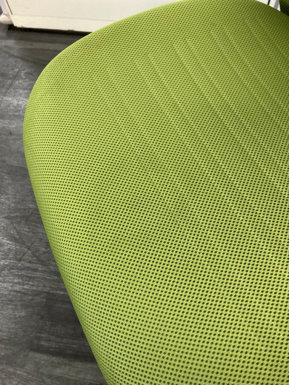 コクヨM4チェア 固定肘付M4チェア 商品画像14