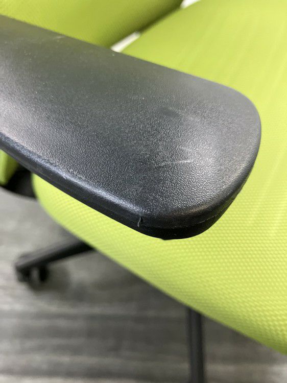 コクヨM4チェア 固定肘付M4チェア 商品画像15