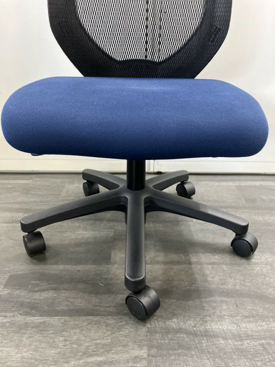 イトーキcolt（コルト）シリーズ コルトチェア 商品画像9