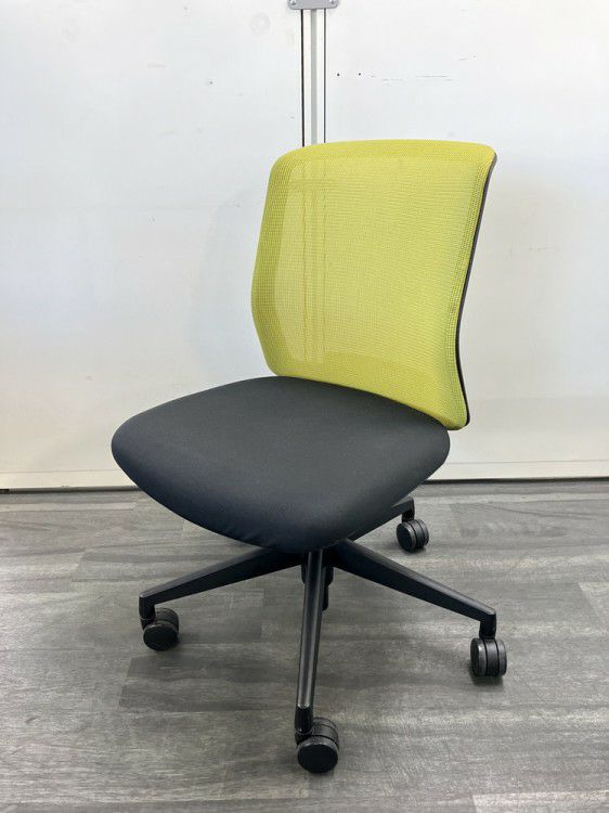 ウチダ（内田洋行）カリッサ（CARISSA）チェア カリッサチェア 商品画像1