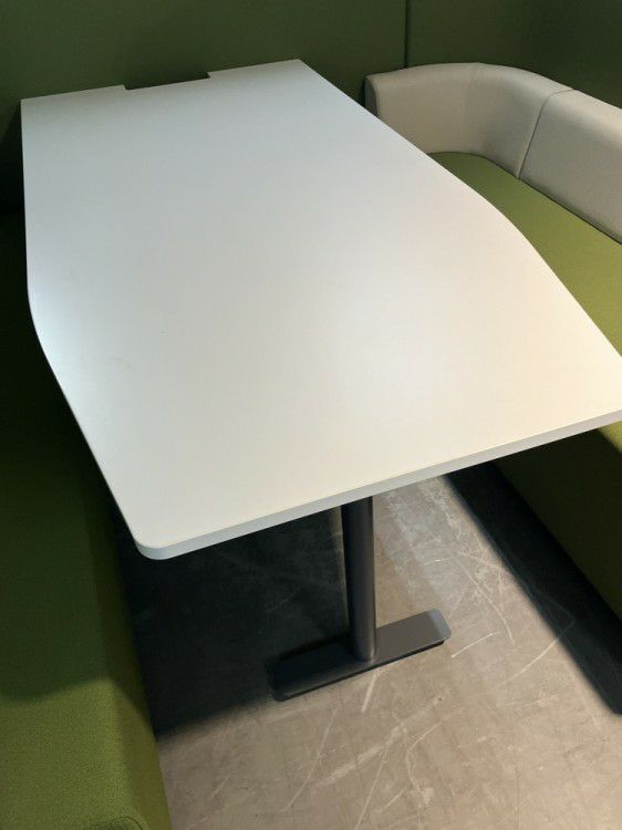 コクヨbrackets(ブラケッツ)シリーズ　コクヨ 6人用ミーティングブースセット 商品画像8