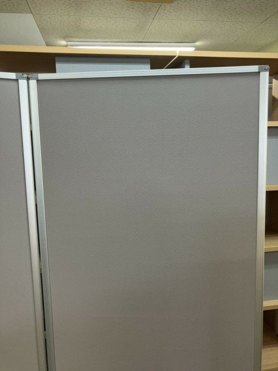 3連折畳パーテーション 商品画像2