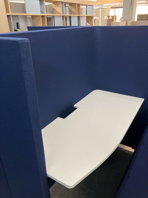 コクヨbrackets(ブラケッツ)シリーズ　コクヨ 1人用パーソナルブース 商品画像2