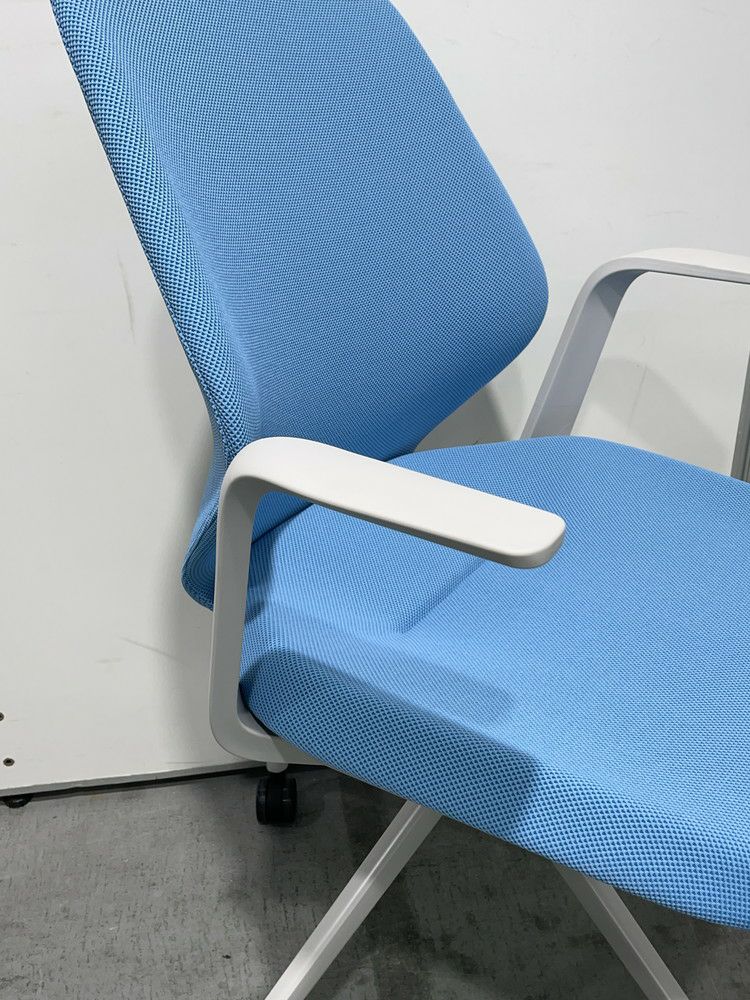 イトーキ肘付キュアチェア　　　　　 商品画像7