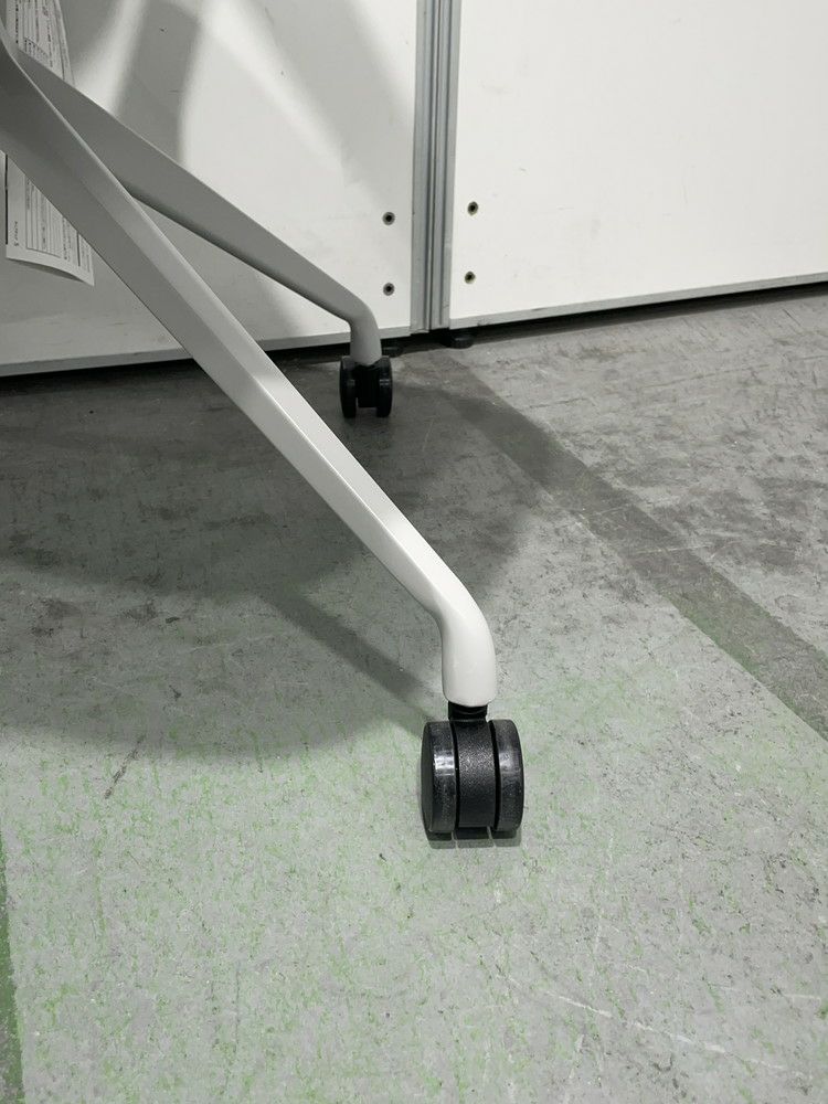 イトーキ肘付キュアチェア　　　　　 商品画像9