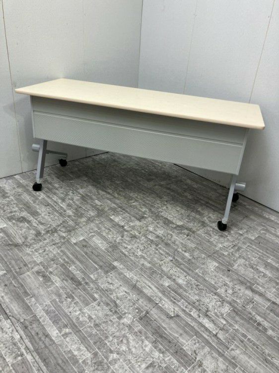 ライオンクルーク(QlloQ)シリーズ 1500サイドスタックテーブル 商品画像2