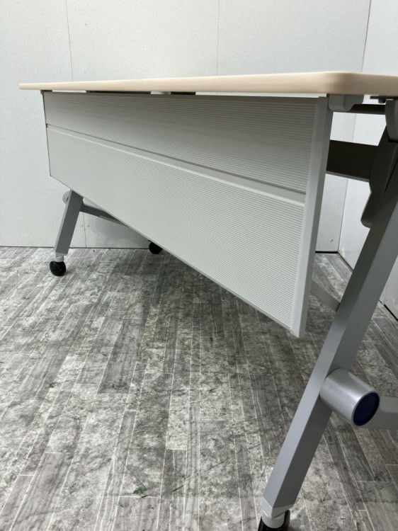 ライオンクルーク(QlloQ)シリーズ 1500サイドスタックテーブル 商品画像3