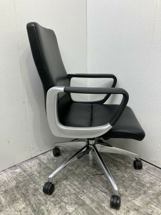 井上金庫固定肘付マネジメントチェア 商品画像6