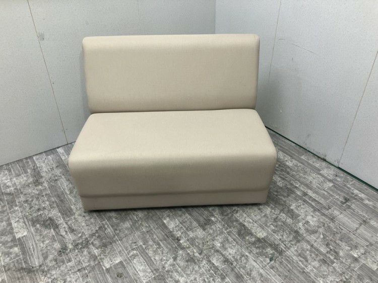 トヨスチールLC-205シリーズ ロビーソファ 商品画像2