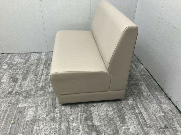 トヨスチールLC-205シリーズ ロビーソファ 商品画像3