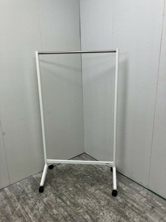 オカムラハンガーラック 商品画像1