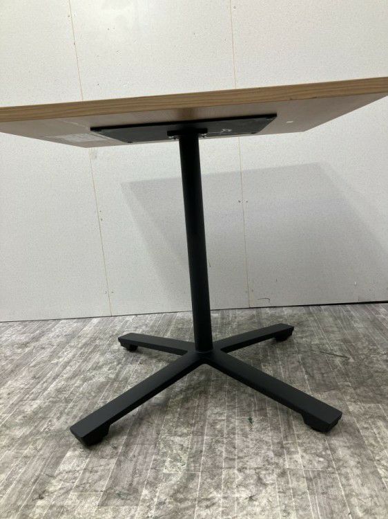 コクヨビエナ（VIENA）シリーズ 750角テーブル 商品画像5