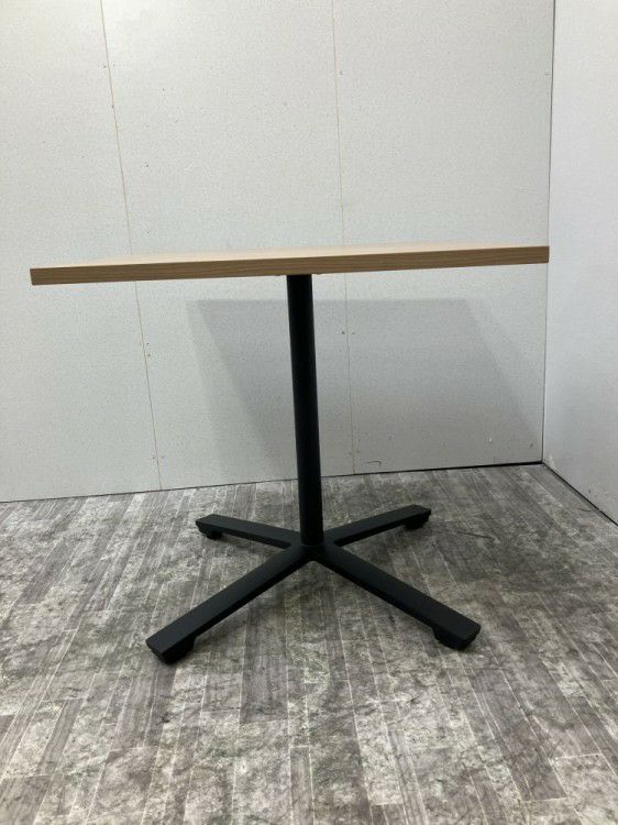 コクヨビエナ（VIENA）シリーズ 750角テーブル 商品画像6