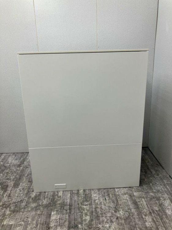 オカムラレクトラインシリーズ 天板付ラテラル・4人用パーソナルロッカー	 商品画像8