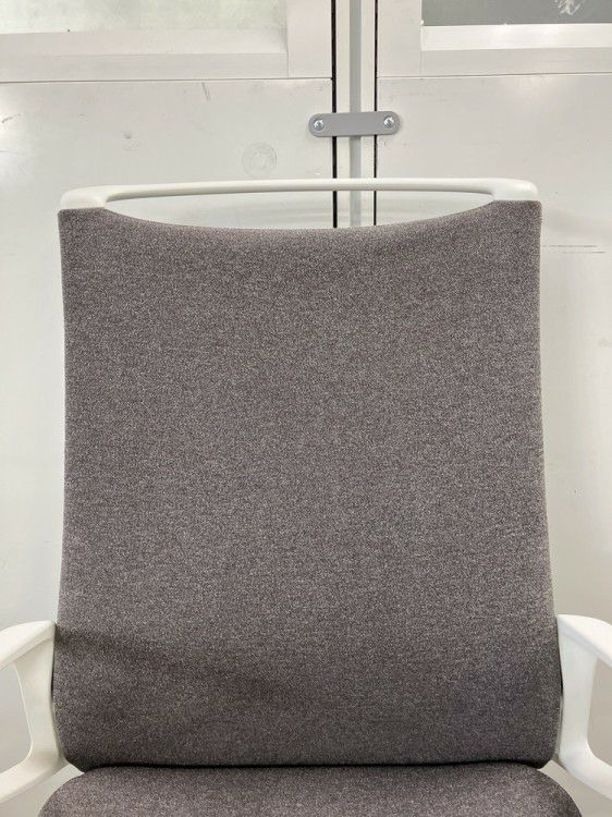 オカムラmode(モード)シリーズ 固定肘付モードチェア4脚セット 商品画像8