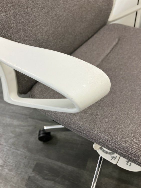 オカムラmode(モード)シリーズ 固定肘付モードチェア4脚セット 商品画像16