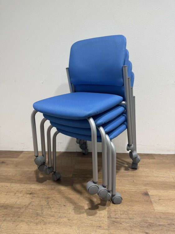 コクヨ会議用イス100シリーズ スタッキングチェア 商品画像8