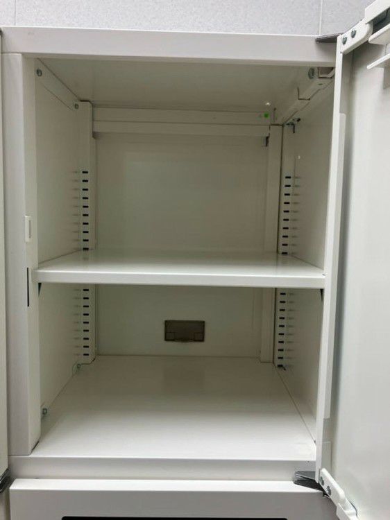 オカムラVILLAGE(ビラージュ)シリーズ 4人用パーソナルロッカー 商品画像4