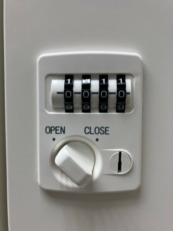 オカムラVILLAGE(ビラージュ)シリーズ 4人用パーソナルロッカー 商品画像2