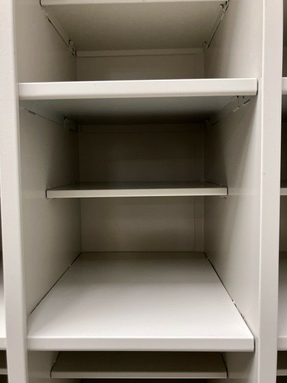 コクヨ24人用シューズロッカー 商品画像2