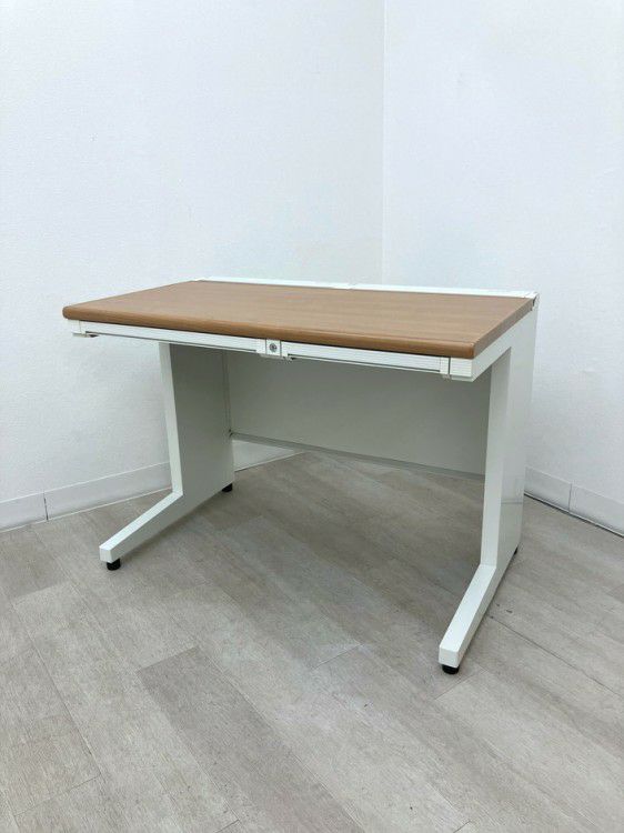 プラスUSシリーズ 1000平デスク 商品画像1