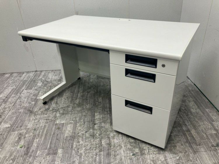 プラスフラットラインシリーズ 1200片袖デスク 商品画像2