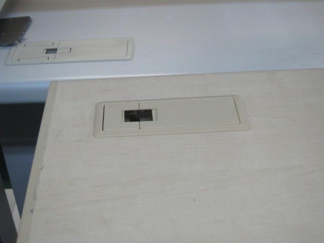 ウチダ（内田洋行）フィードシリーズ 1400平デスク 商品画像7