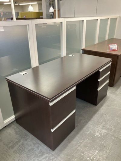 井上金庫役員デスク 商品画像1