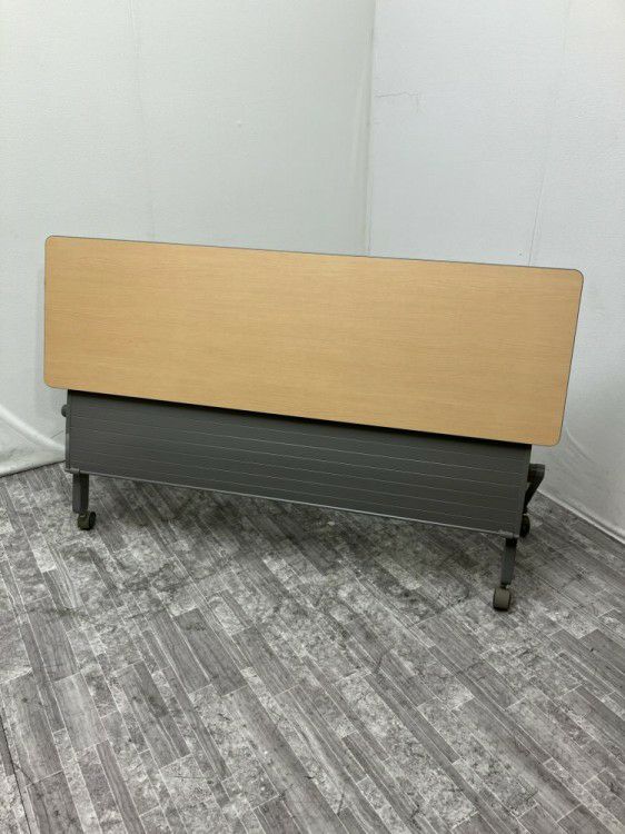 イトーキスレントシリーズ 1500サイドスタックテーブル 商品画像6