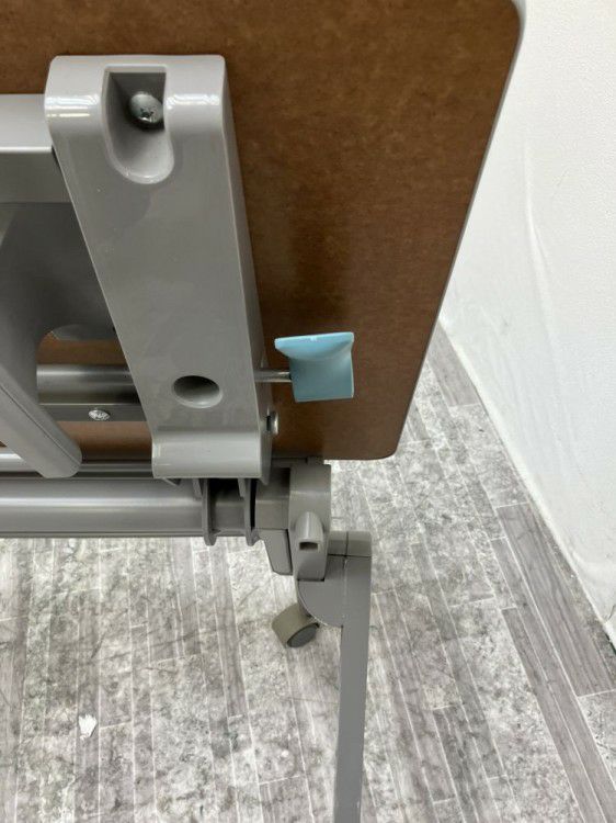 イトーキスレントシリーズ 1500サイドスタックテーブル 商品画像8