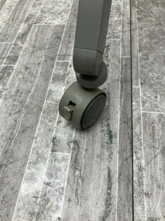 イトーキスレントシリーズ 1500サイドスタックテーブル 商品画像9