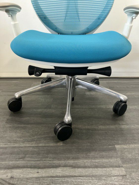 オカムラSabrina(サブリナ)シリーズ 可動肘付サブリナチェア 商品画像12