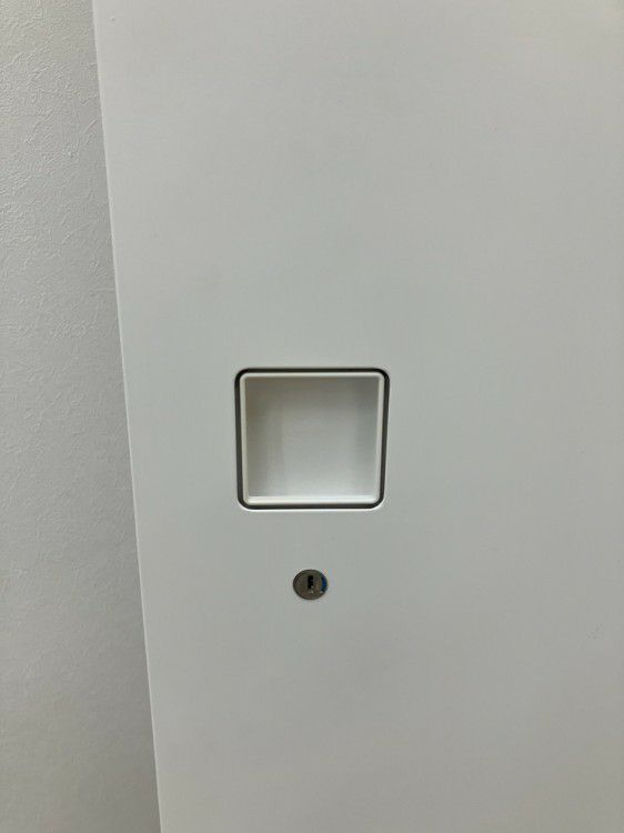 オカムラレクトラインシリーズ ワードローブ 商品画像5